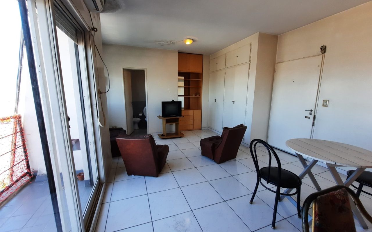 GARAY, JUAN DE, AV. al 2200 Piso 14 4