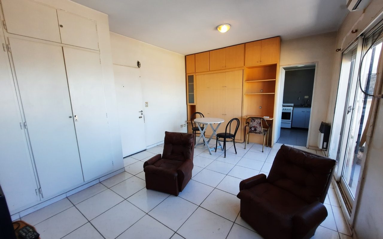 GARAY, JUAN DE, AV. al 2200 Piso 14 8