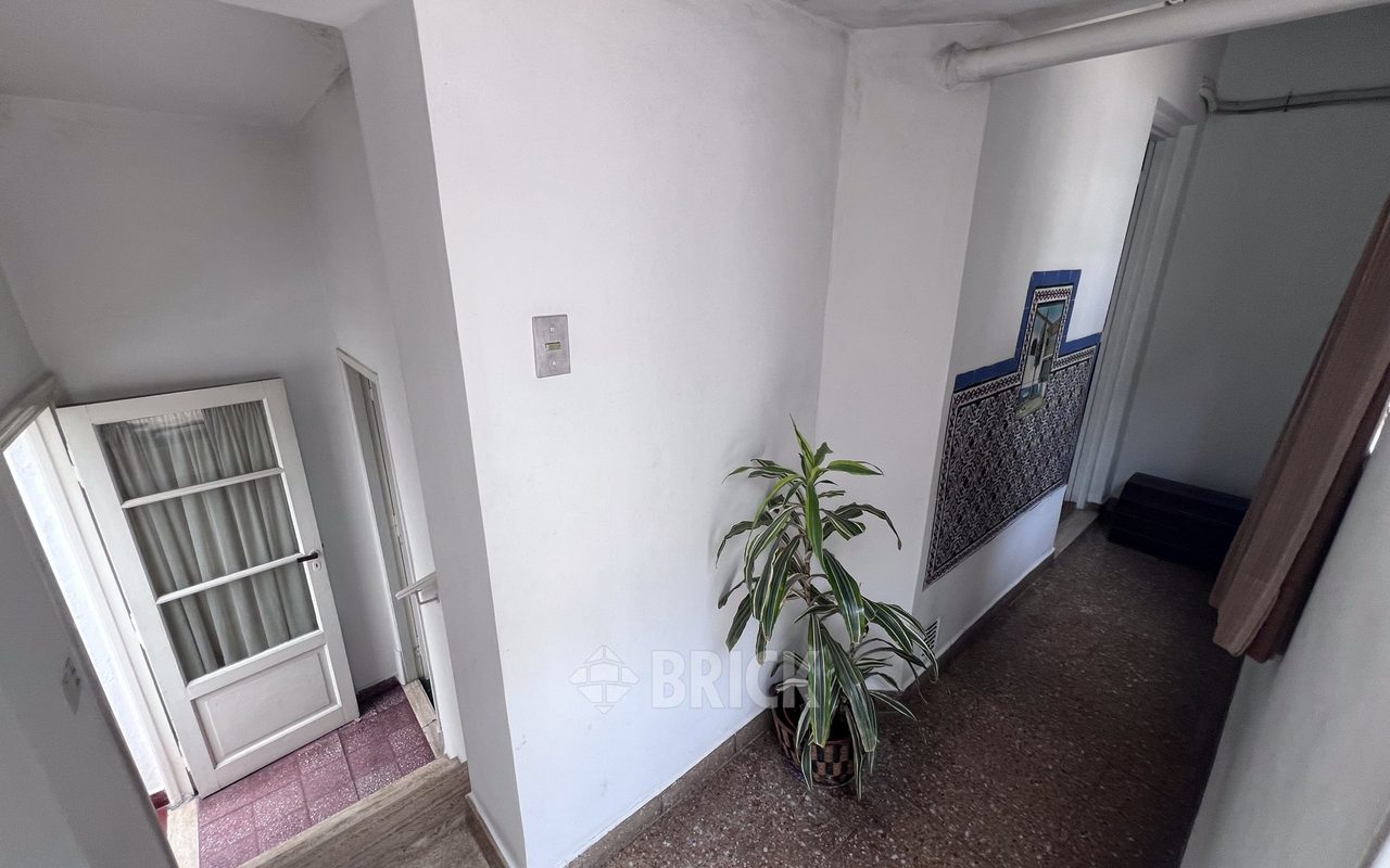 PRIMERA JUNTA al 1800 24