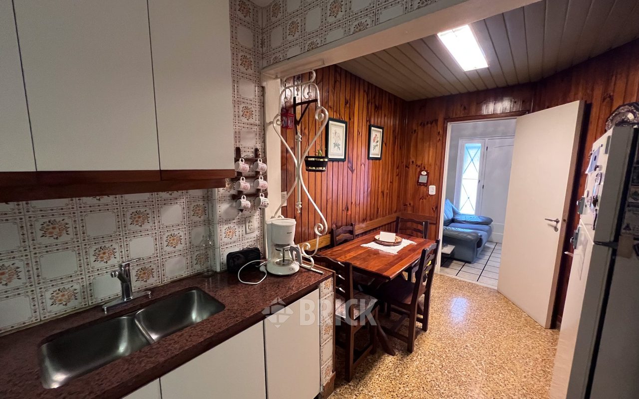 PRIMERA JUNTA al 1800 6