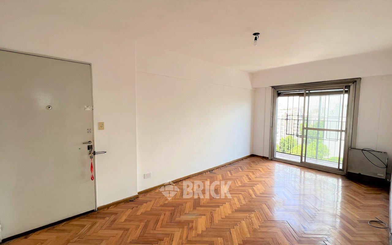 SEGUI, FCO. JOSE al 400 Piso 13 3