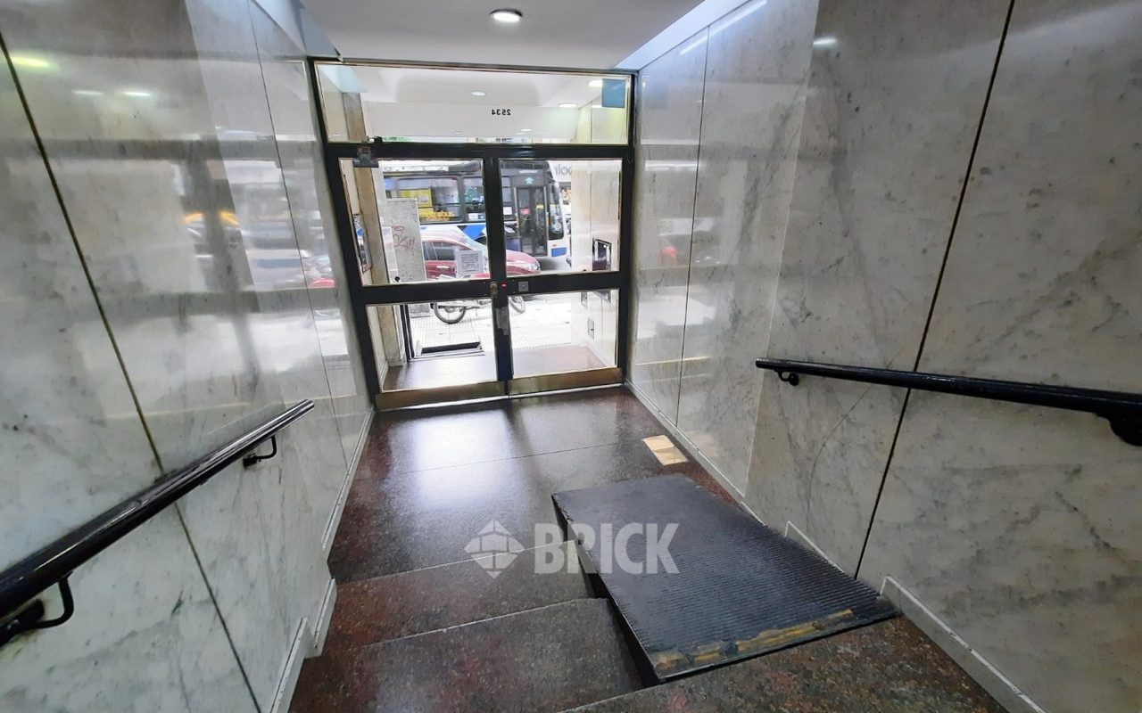 SANTA FE, AV. al 2500 Piso 3 20