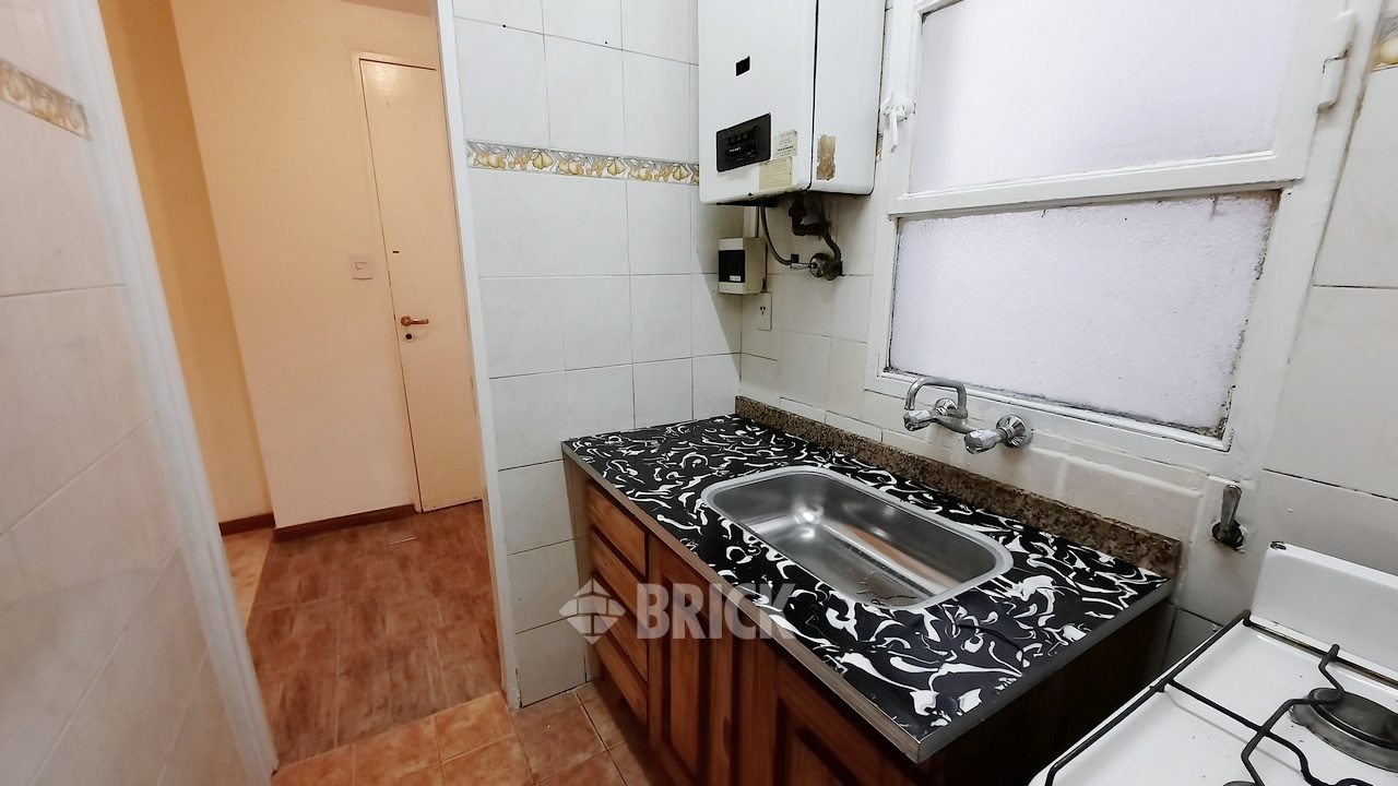 SARMIENTO al 2200 Piso 4 19