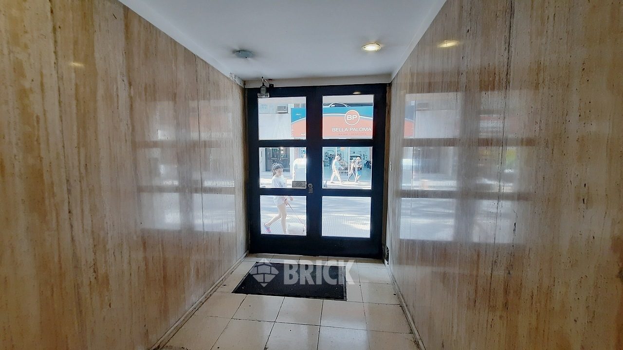 SARMIENTO al 2200 Piso 4 22