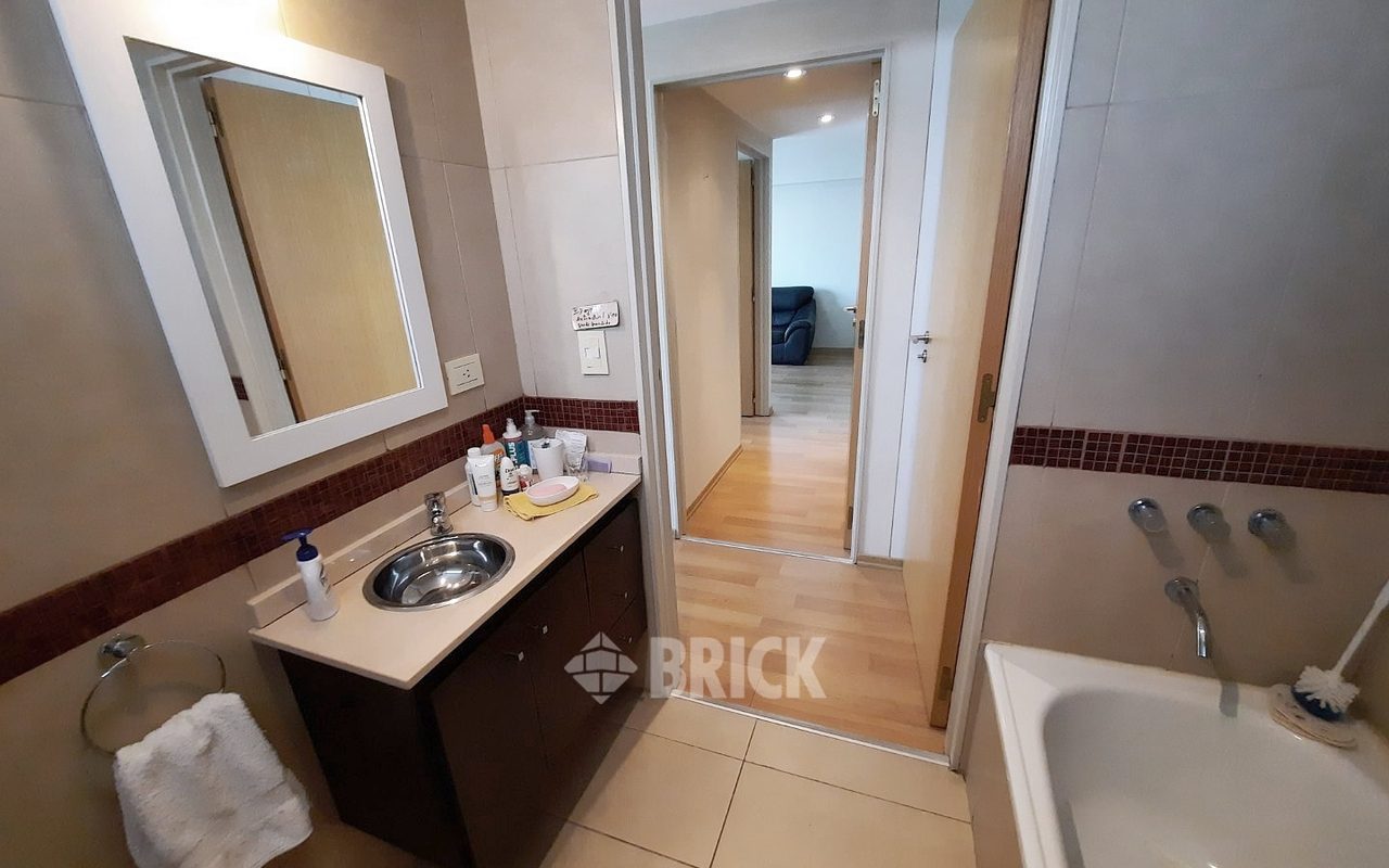 AGUERO al 2300 Piso 6 23