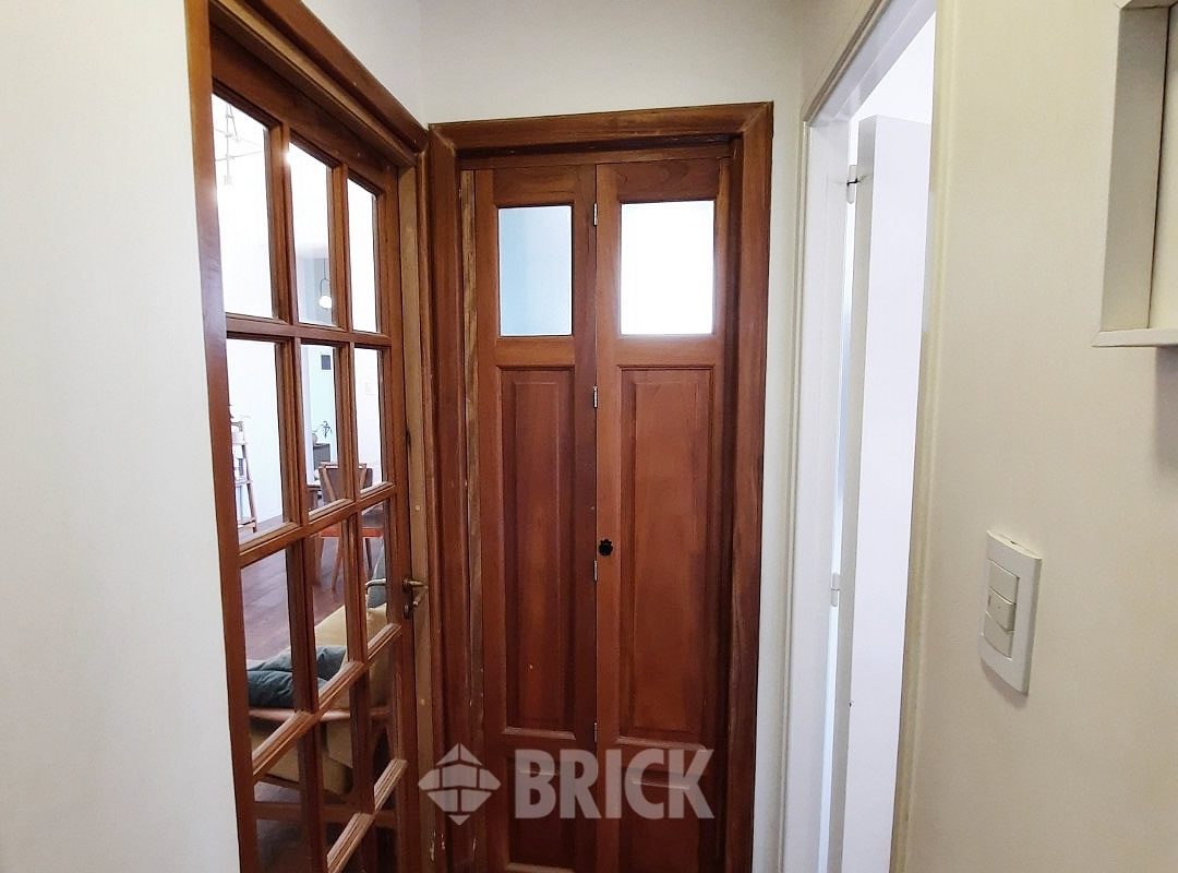 RIVADAVIA, AV. al 6200 Piso 2 14