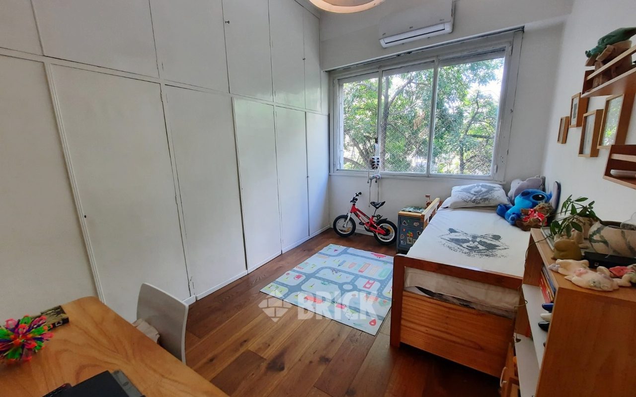 RIVADAVIA, AV. al 6200 Piso 2 16