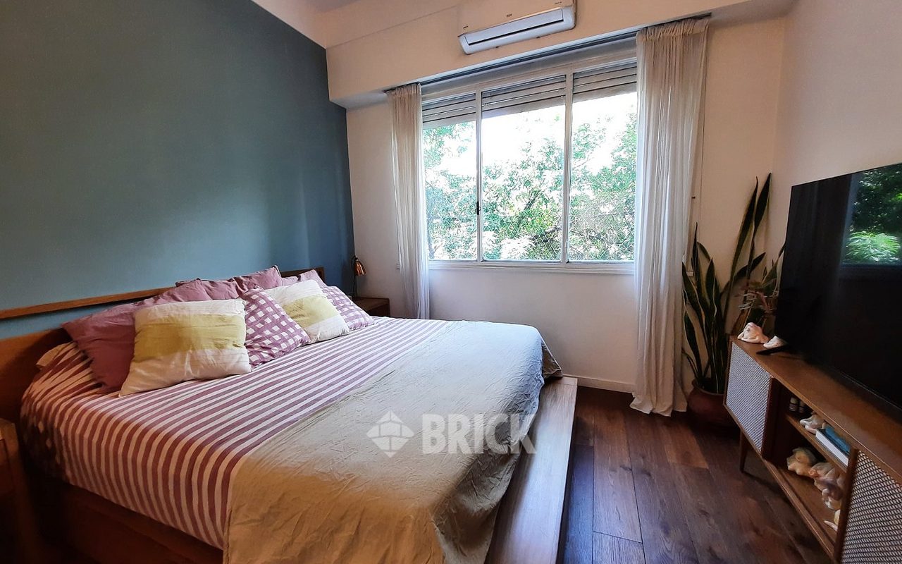 RIVADAVIA, AV. al 6200 Piso 2 9