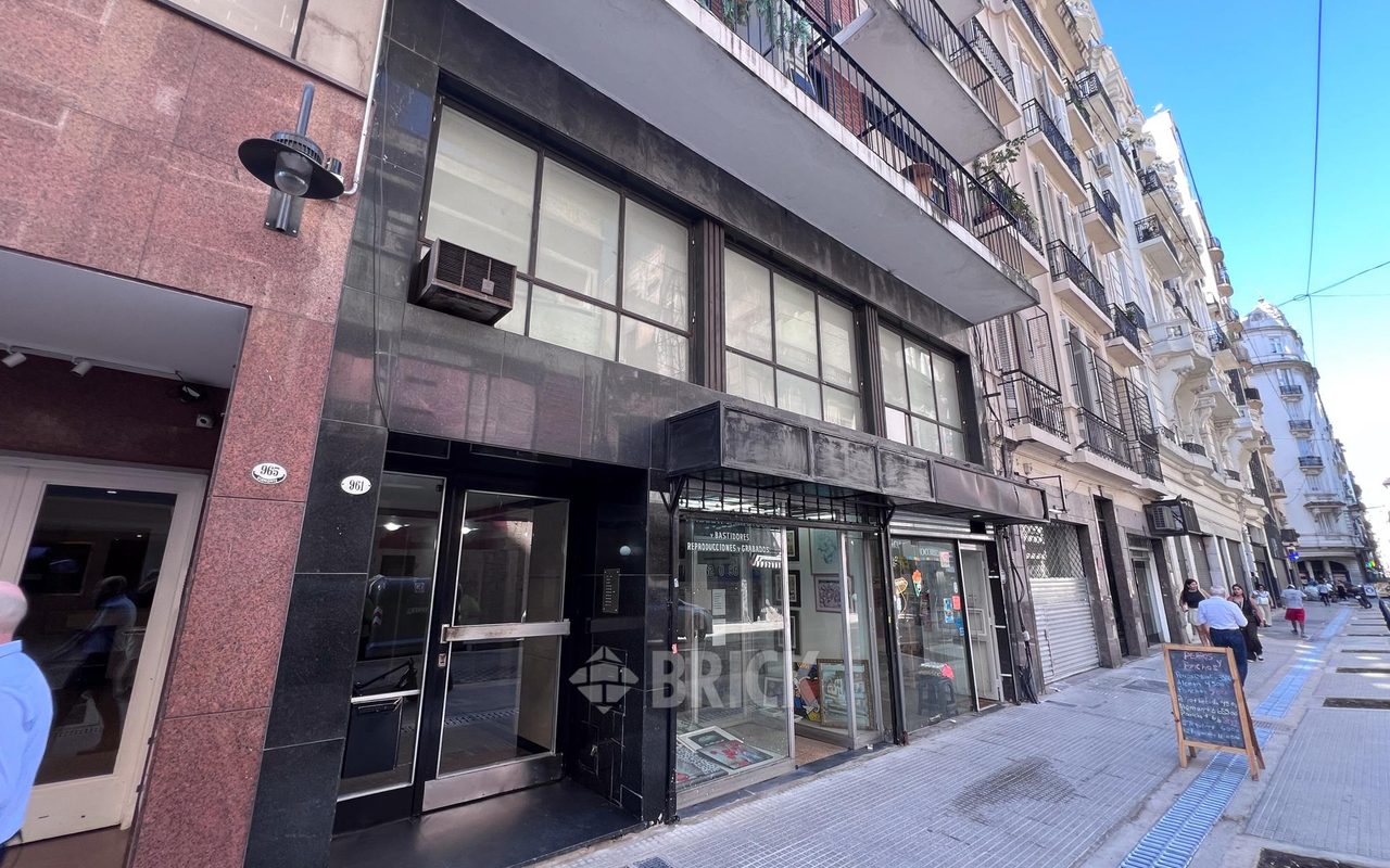 VIAMONTE al 900 Piso 5 11