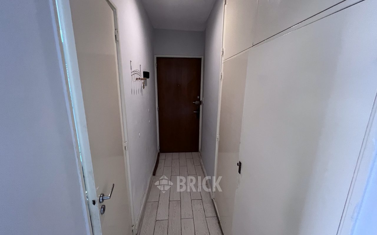 VIAMONTE al 900 Piso 5 7