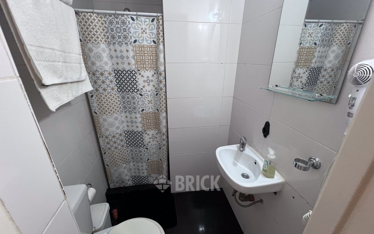 VIAMONTE al 900 Piso 5 8