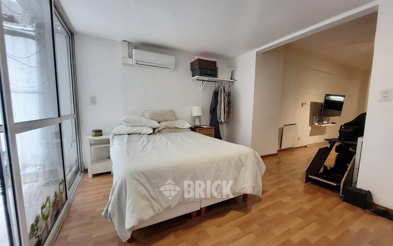 AGUERO al 2200 Piso PB 10