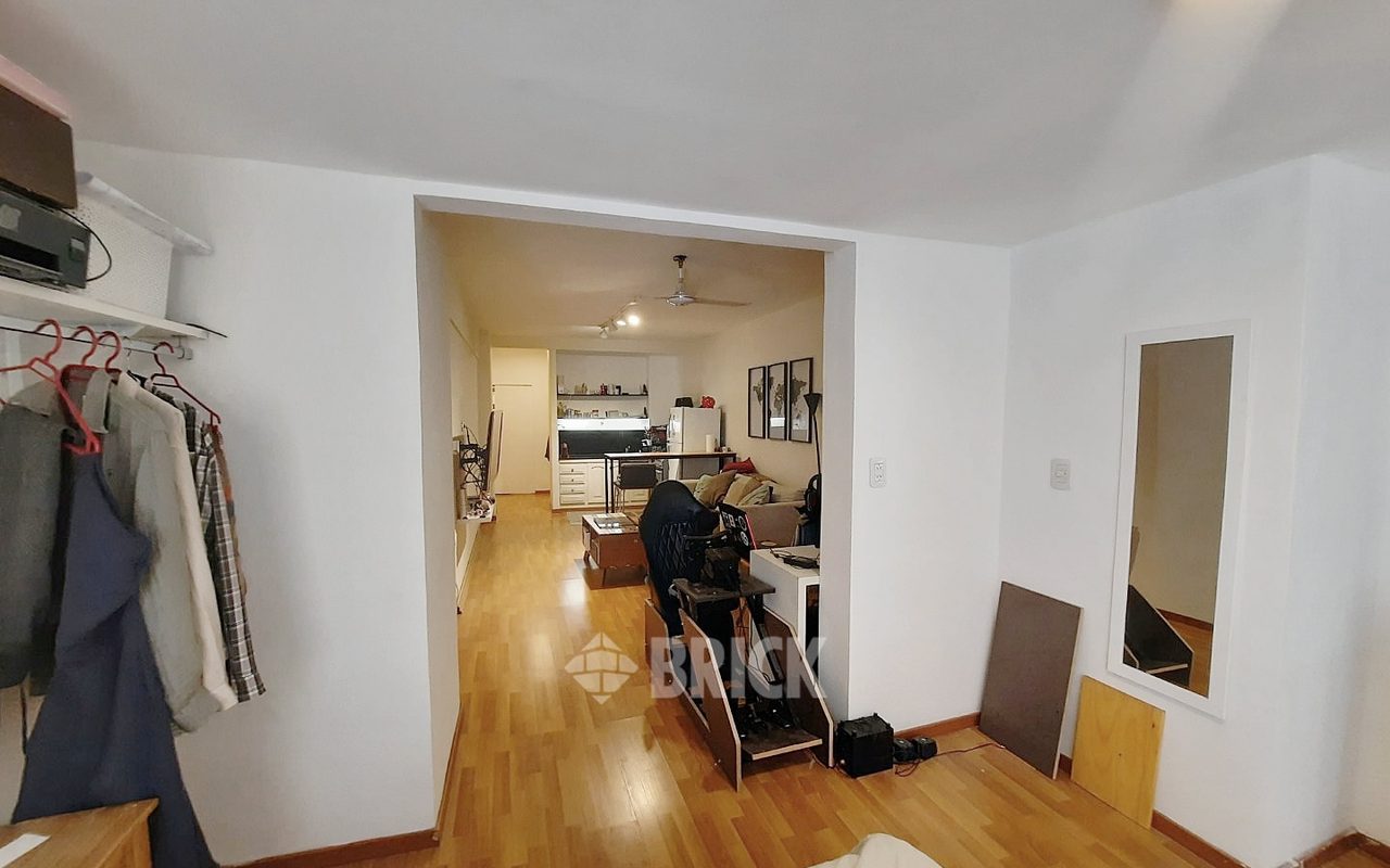 AGUERO al 2200 Piso PB 11