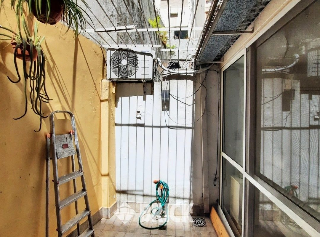 AGUERO al 2200 Piso PB 12