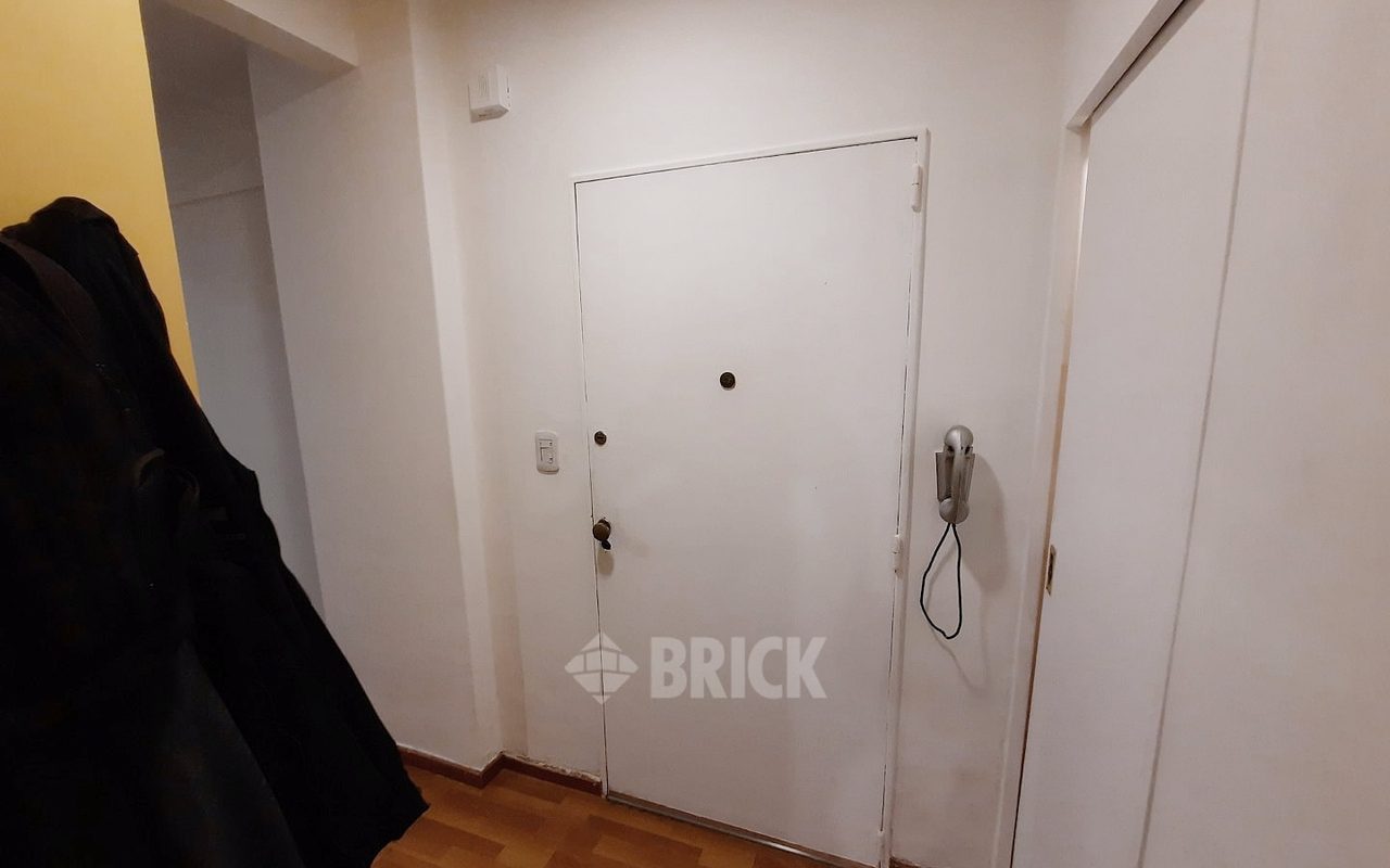 AGUERO al 2200 Piso PB 16