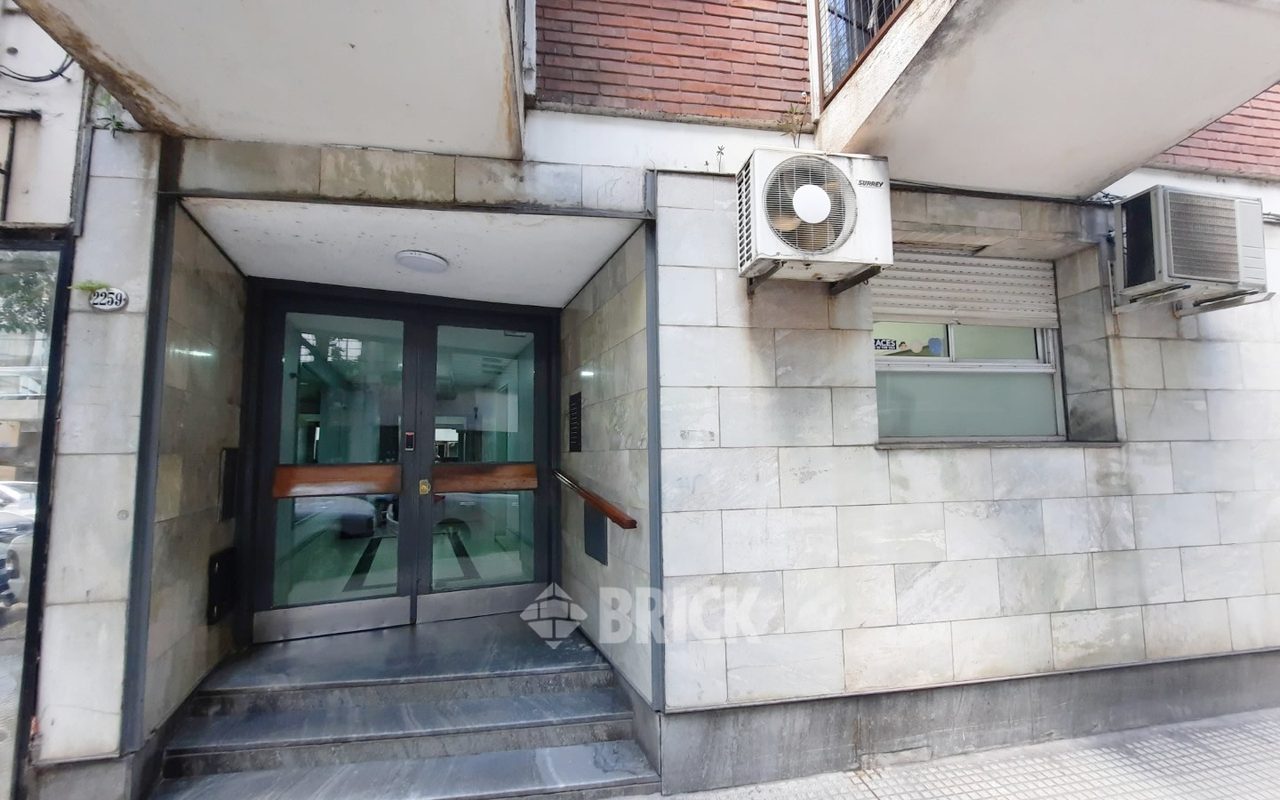 AGUERO al 2200 Piso PB 26