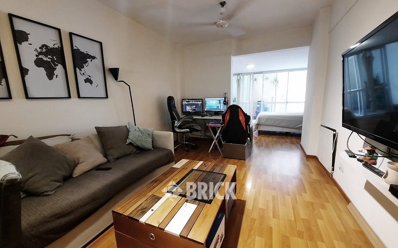 AGUERO al 2200 Piso PB 3