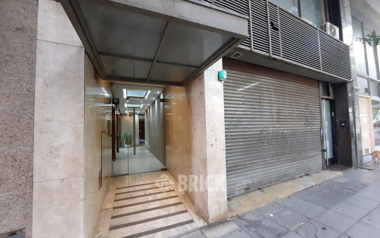 URIBURU, JOSE EVARISTO al 500 Piso 6 23