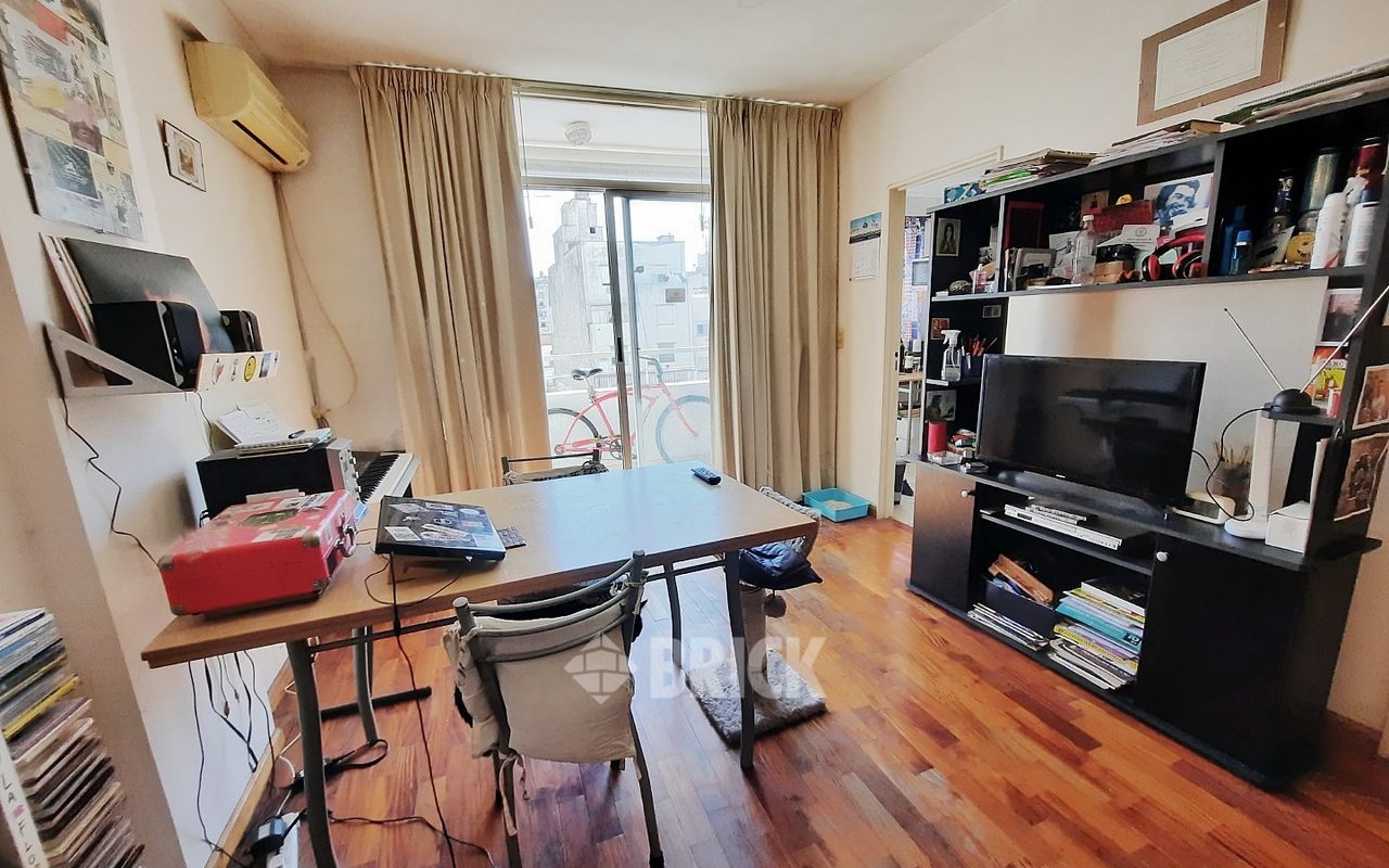 URIBURU, JOSE EVARISTO al 500 Piso 6 3