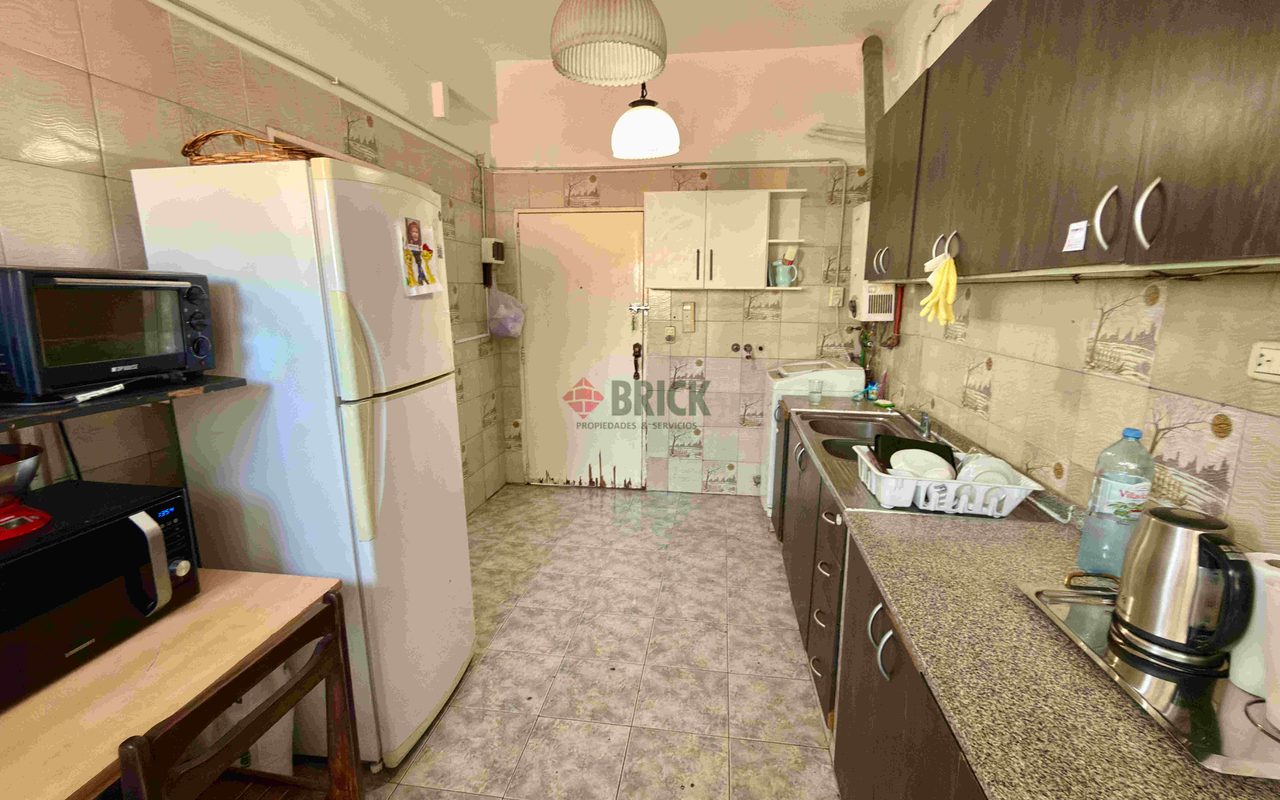 JUAN JOSE PASO al 1200 6