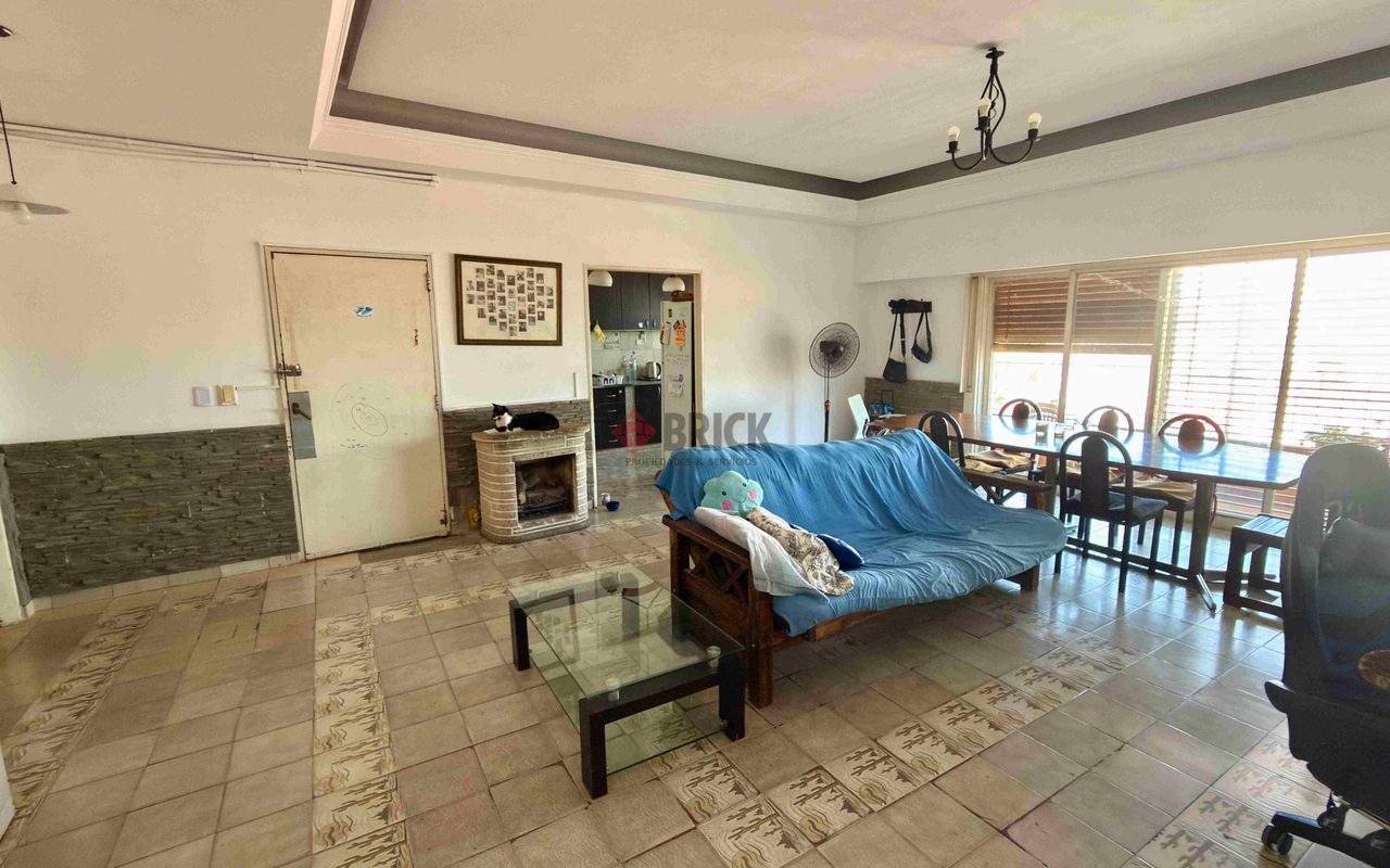 JUAN JOSE PASO al 1200 4