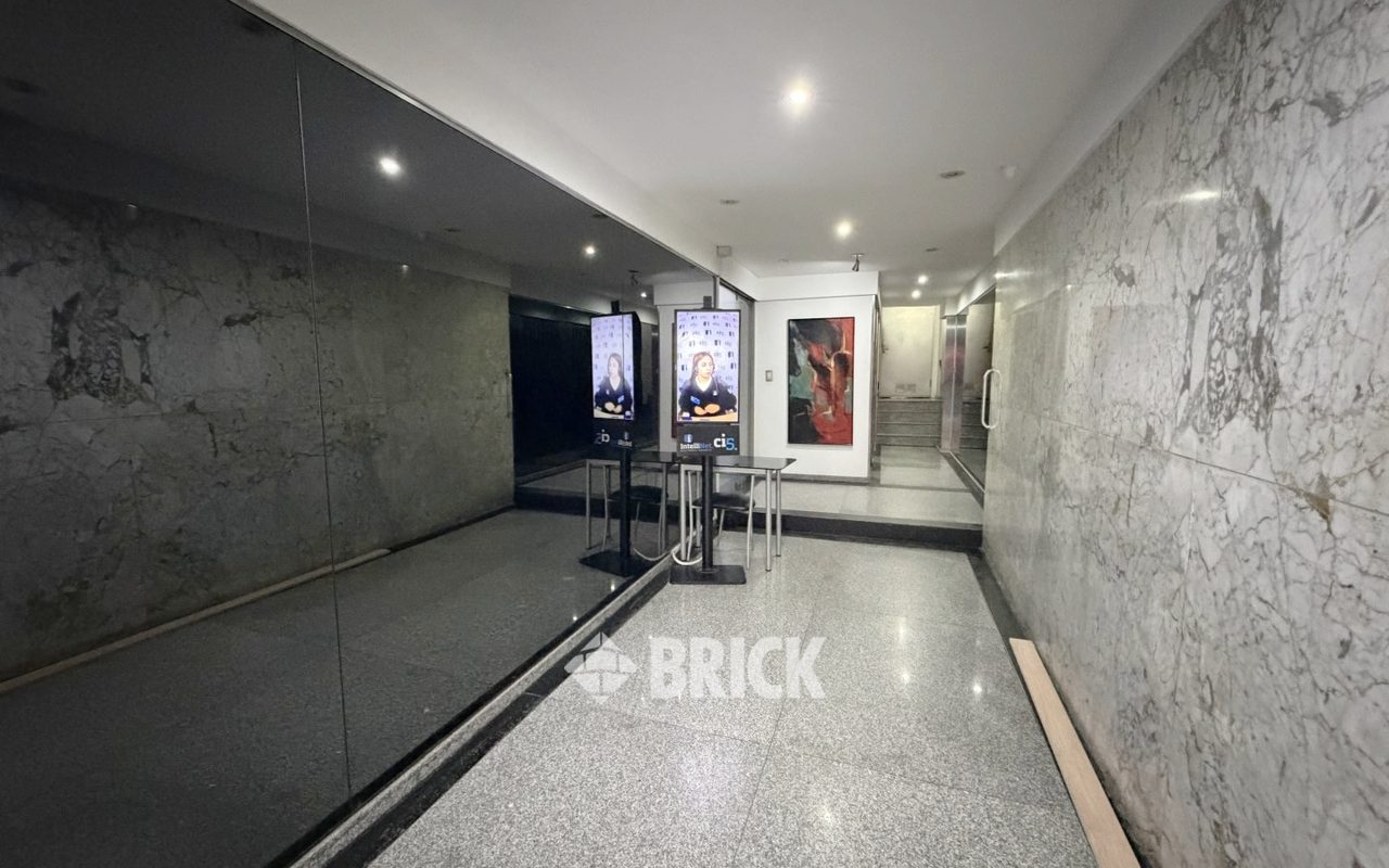 BILLINGHURST al 2300 Piso 5 21