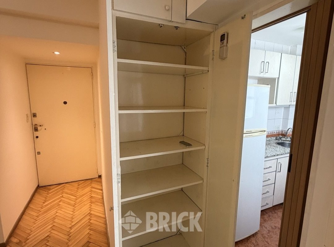 BILLINGHURST al 2300 Piso 5 8