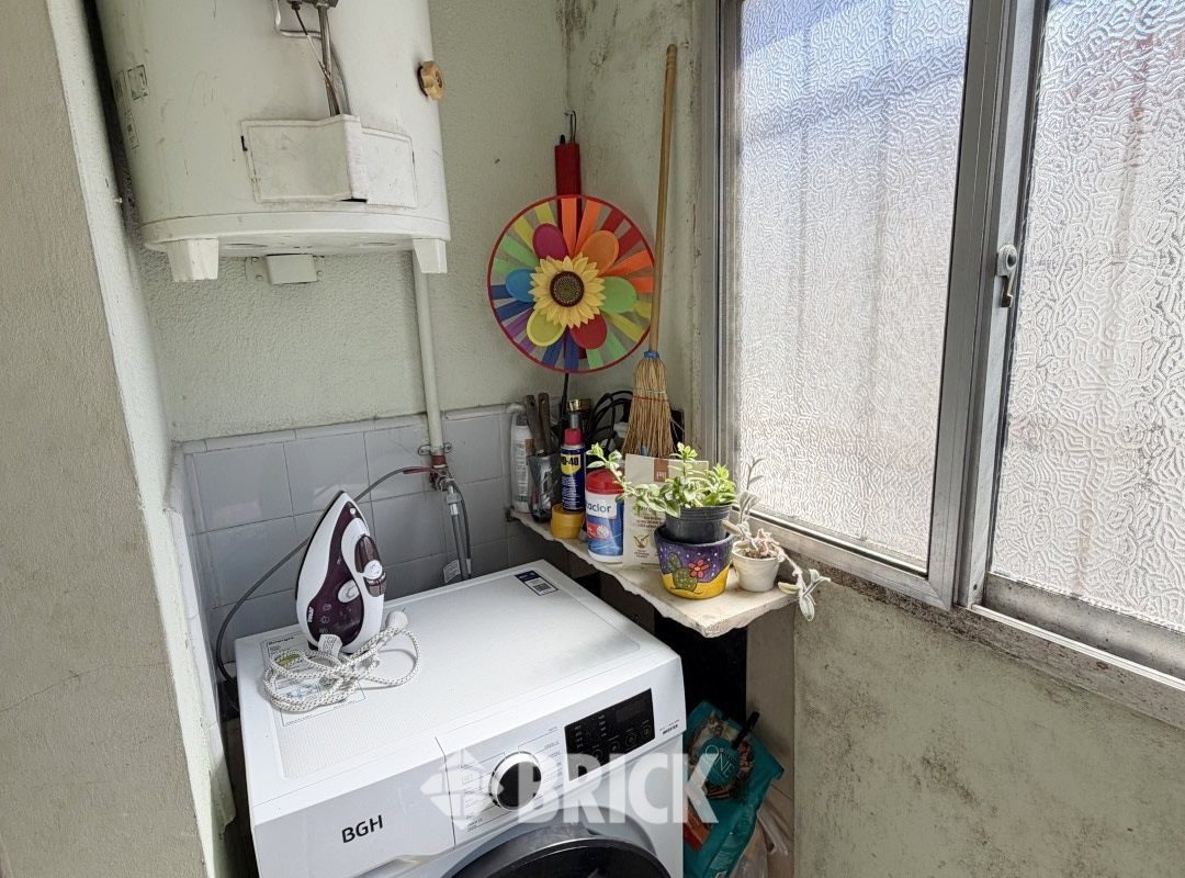 LOS ANDES al 1500 Piso PB 18