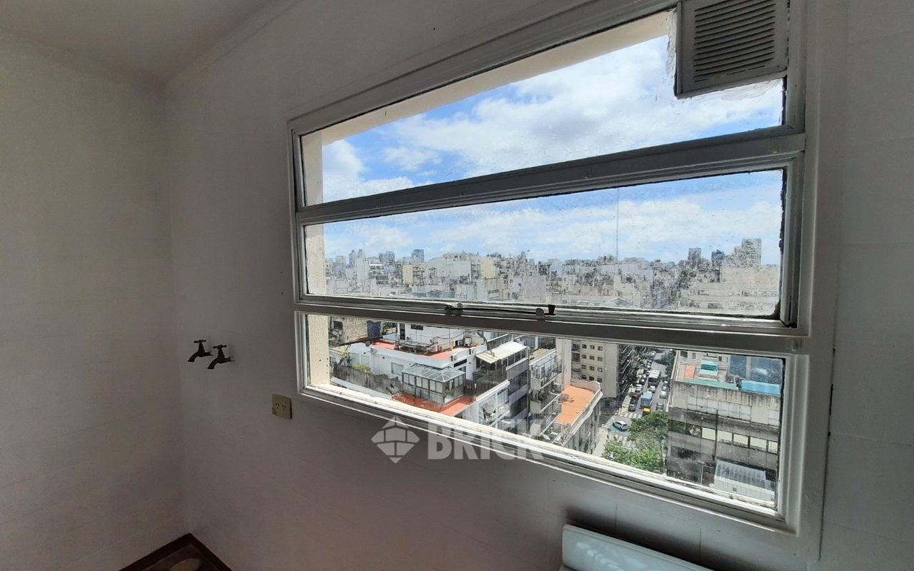 LARREA al 900 Piso 12 16