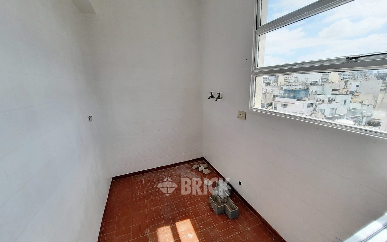 LARREA al 900 Piso 12 17