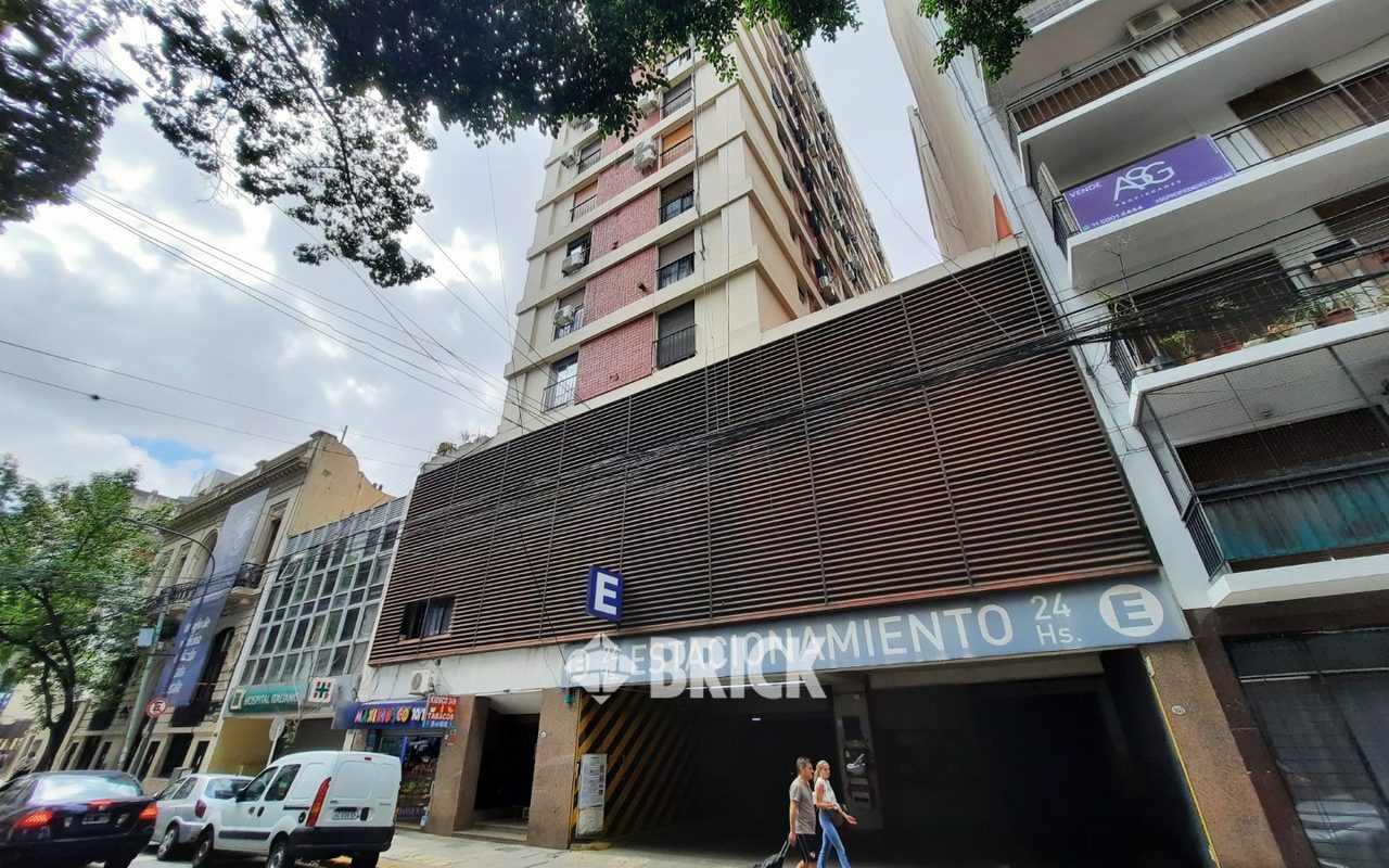 LARREA al 900 Piso 12 24