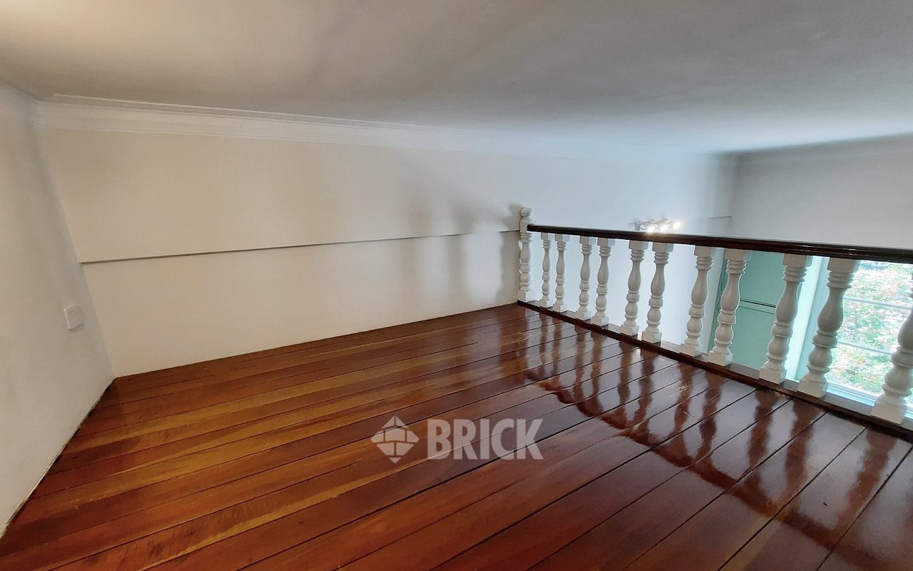 AZCUENAGA al 900 Piso 3 10