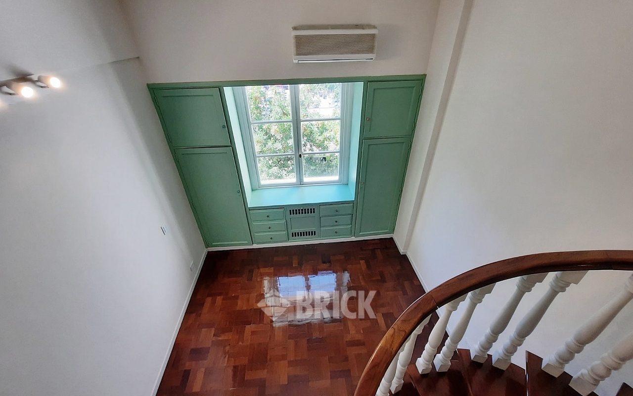 AZCUENAGA al 900 Piso 3 11