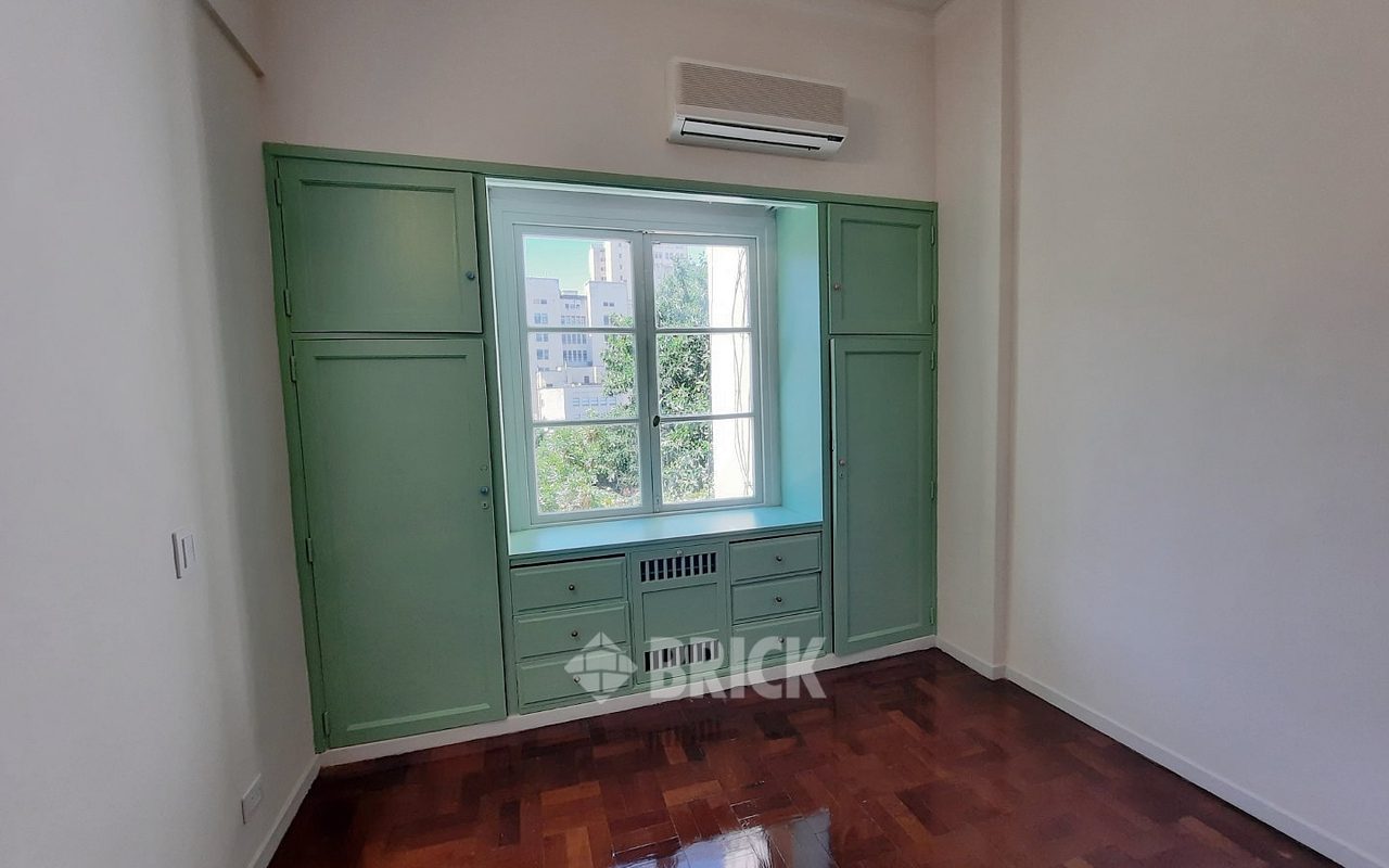 AZCUENAGA al 900 Piso 3 4