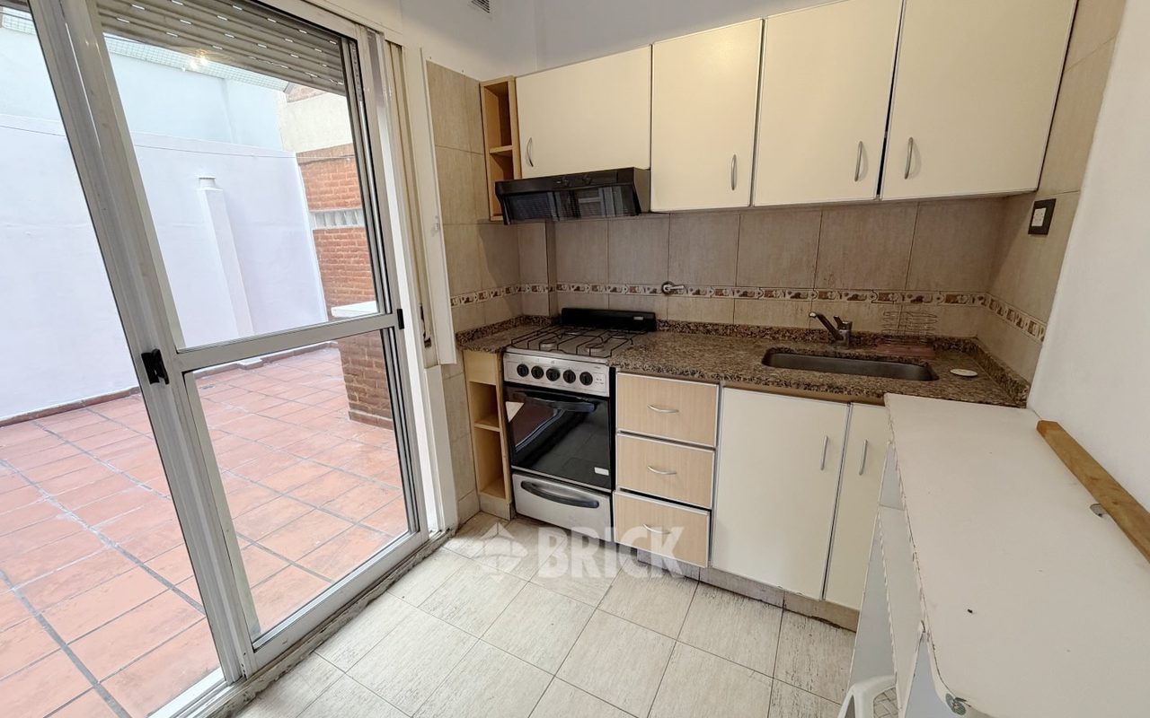 NEWBERY, JORGE, AV. al 3900 Piso 2 11