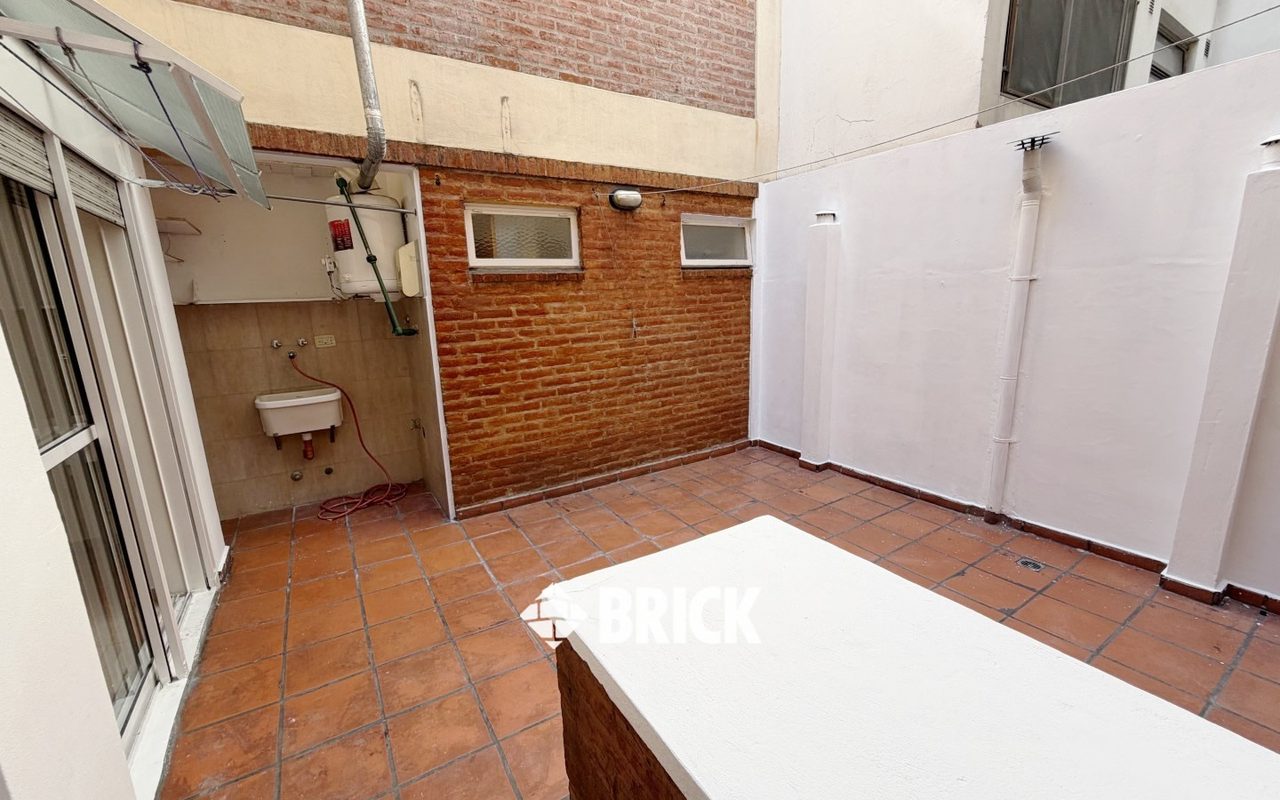 NEWBERY, JORGE, AV. al 3900 Piso 2 15