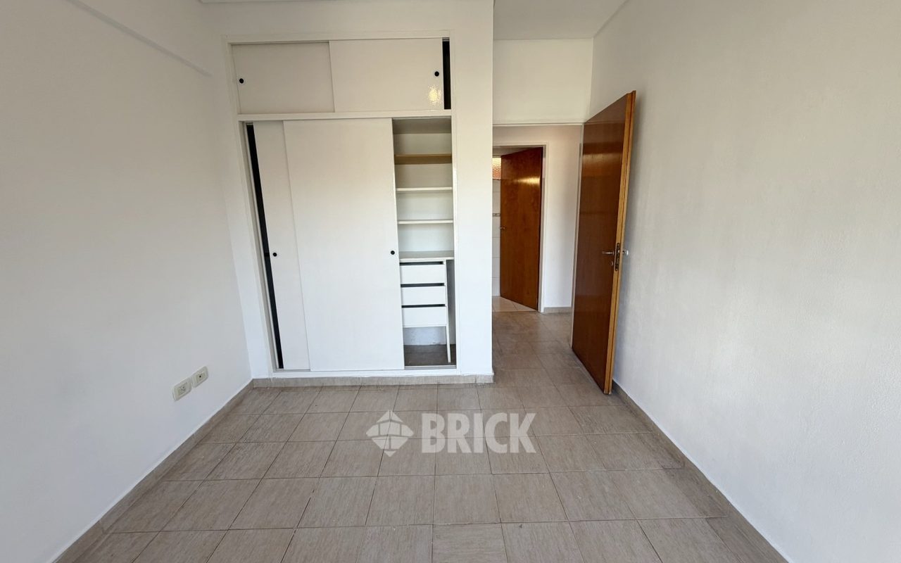 NEWBERY, JORGE, AV. al 3900 Piso 2 21