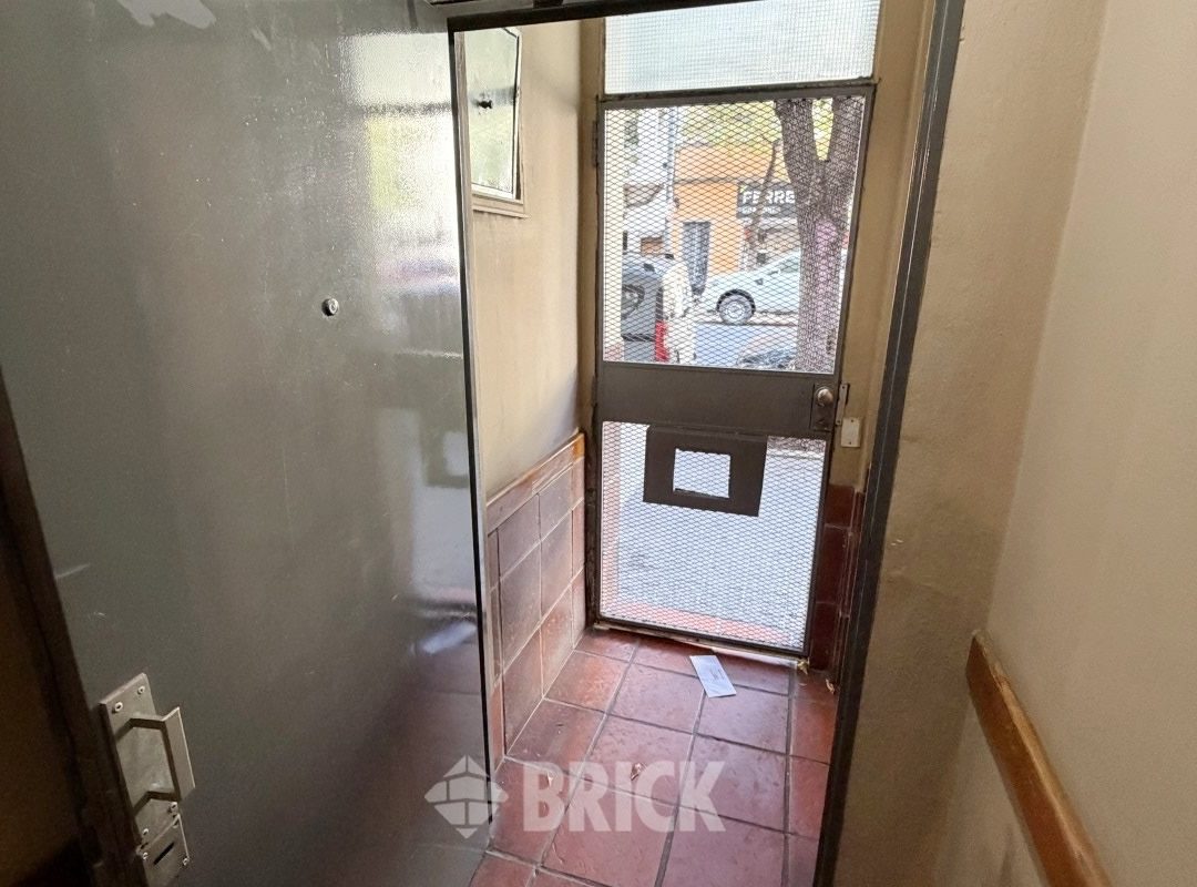 NEWBERY, JORGE, AV. al 3900 Piso 2 28