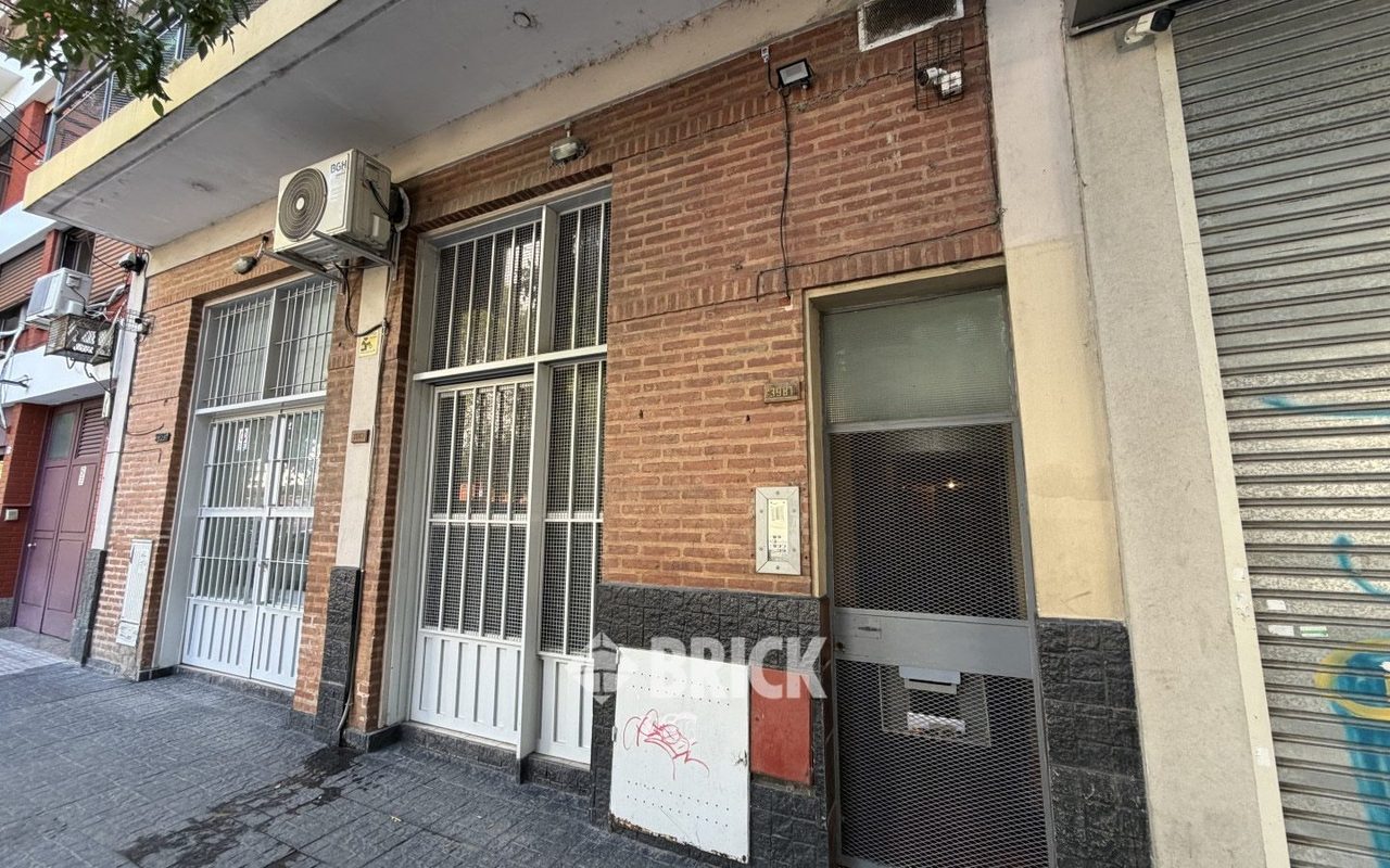 NEWBERY, JORGE, AV. al 3900 Piso 2 29