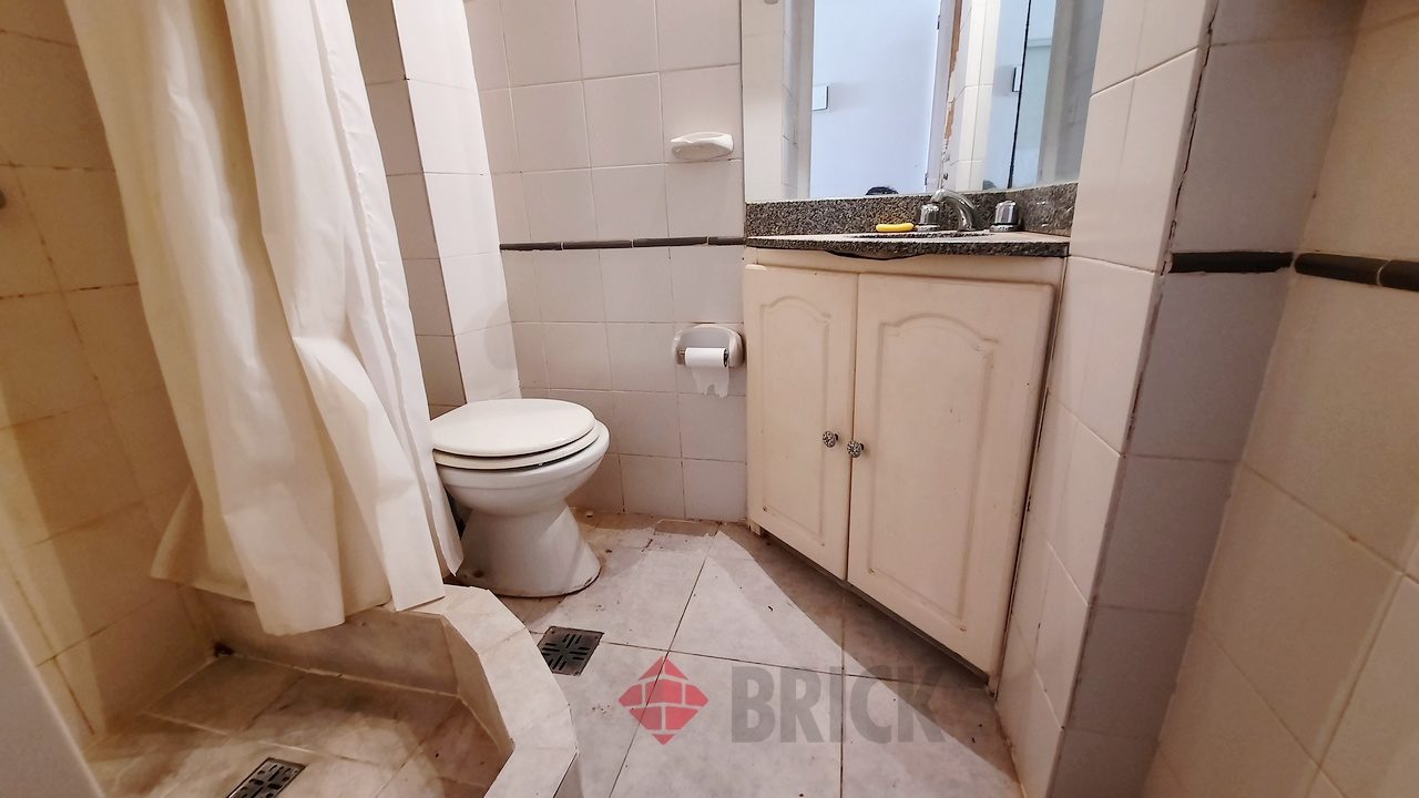 CORRIENTES, AV. al 2300 Piso 13 10