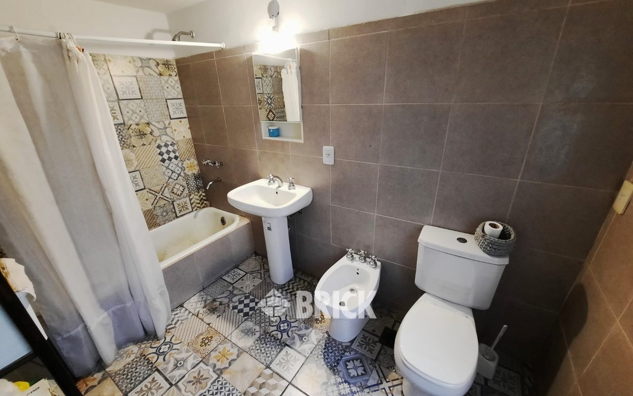 MARTI, JOSE al 400 Piso PB 10