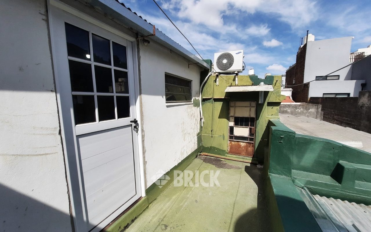 MARTI, JOSE al 400 Piso PB 26