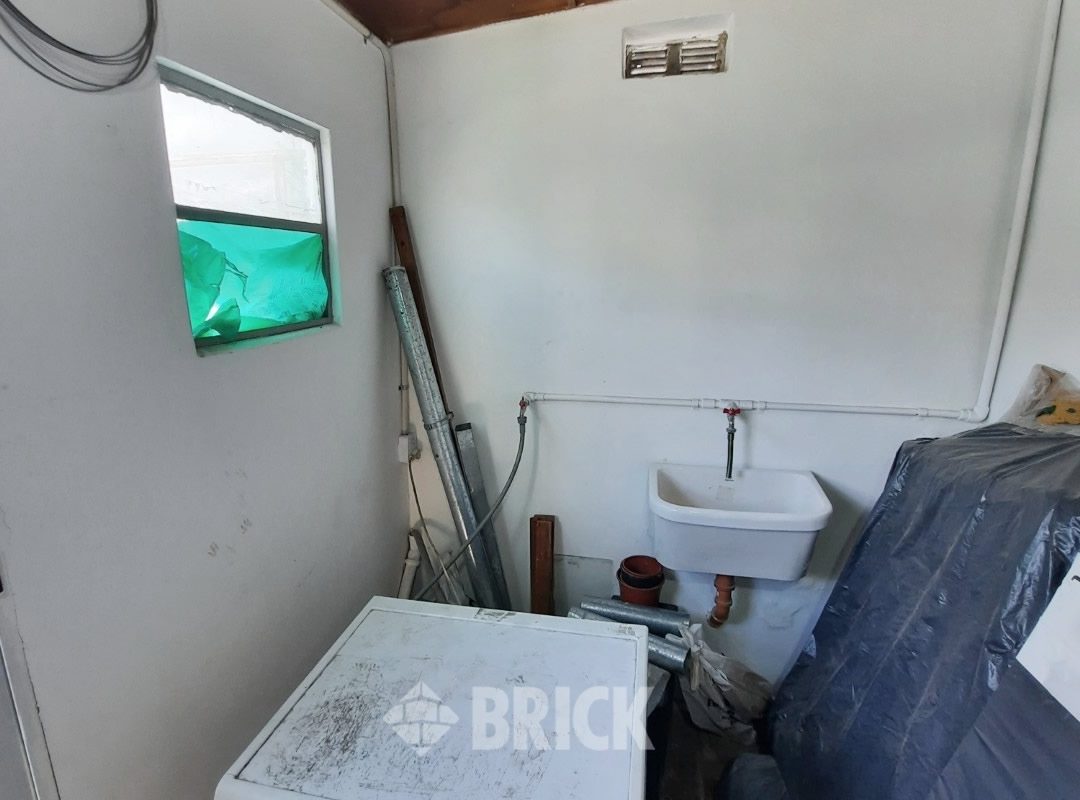 MARTI, JOSE al 400 Piso PB 28