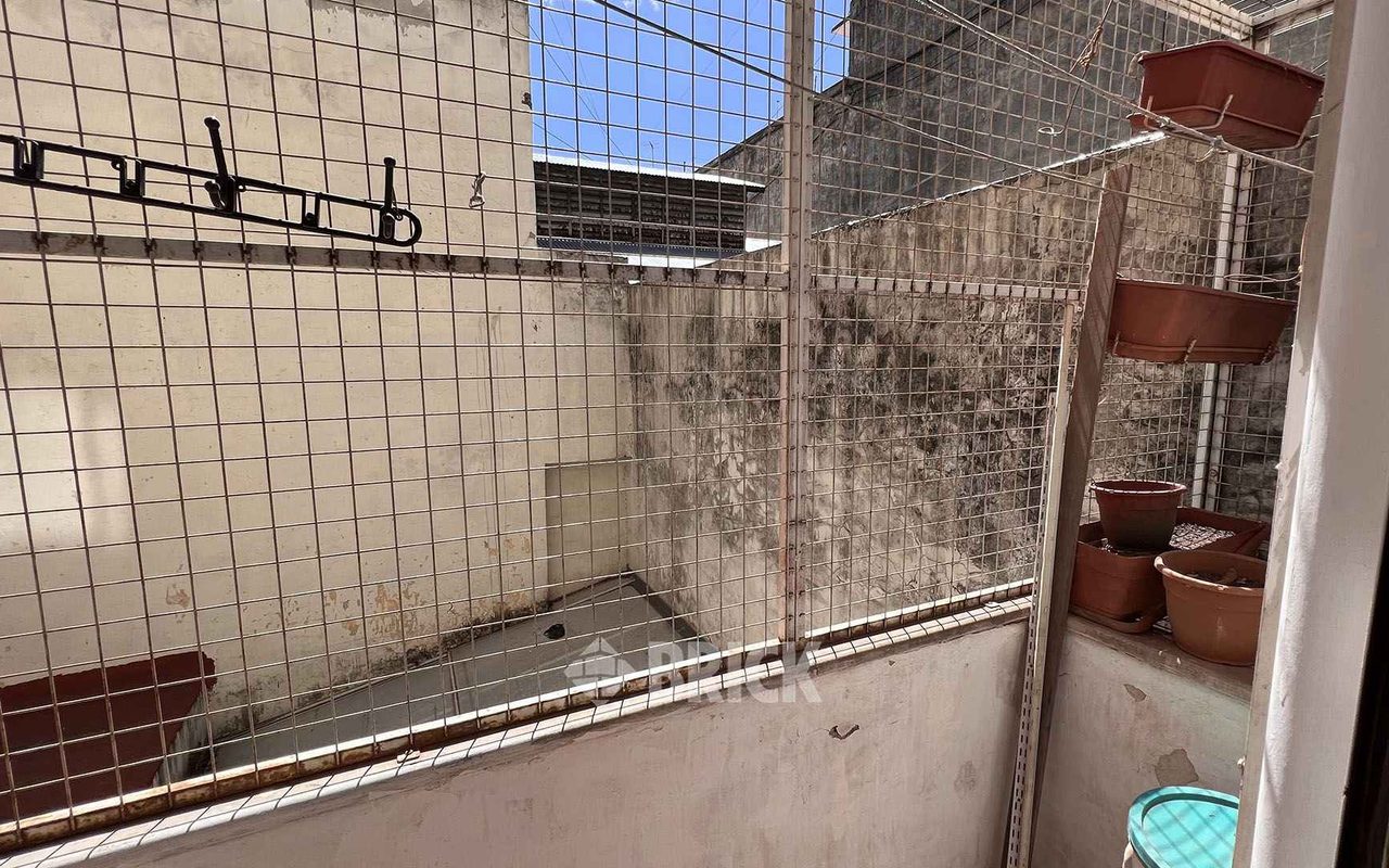 AZCUENAGA al 200 Piso 1 10