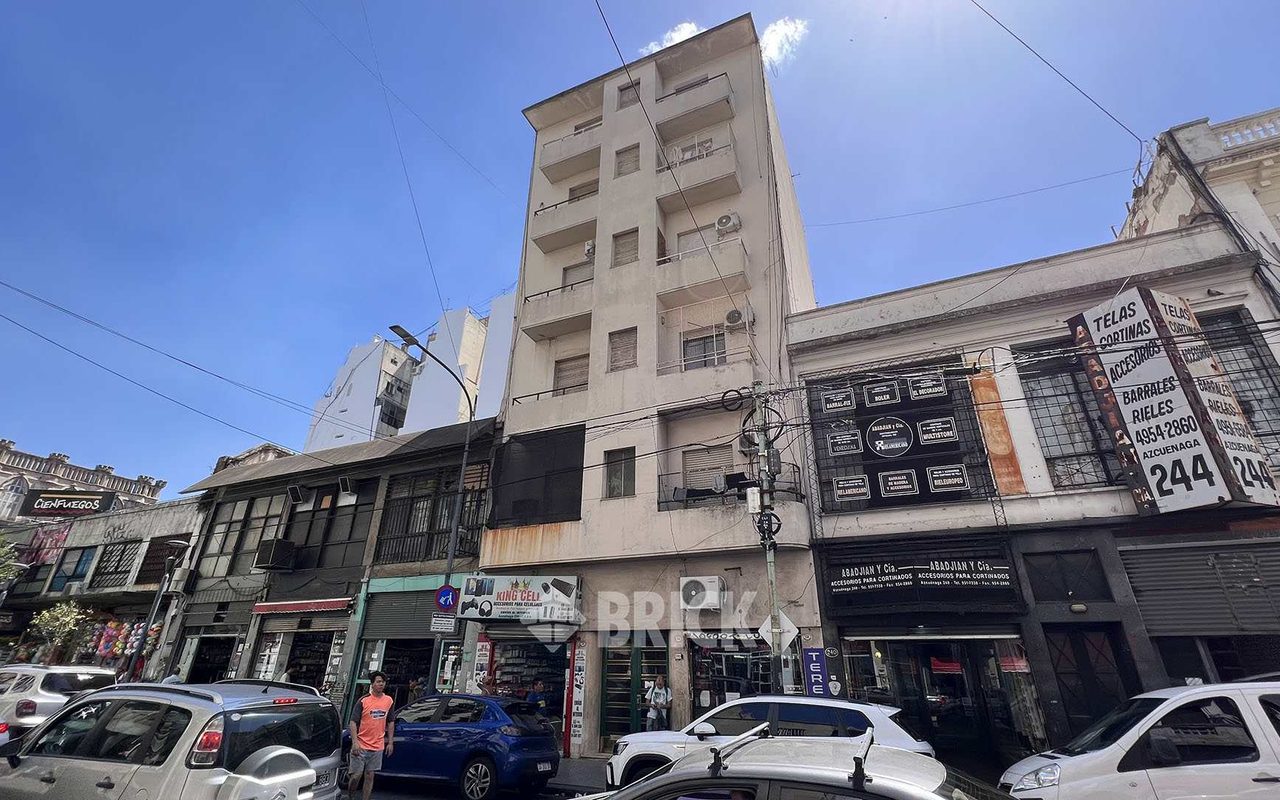 AZCUENAGA al 200 Piso 1 16