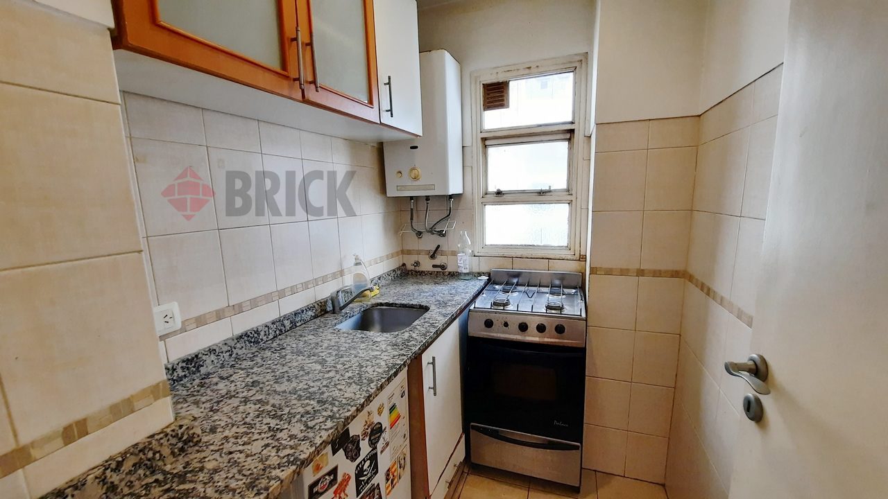 SUIPACHA al 700 Piso 6 14