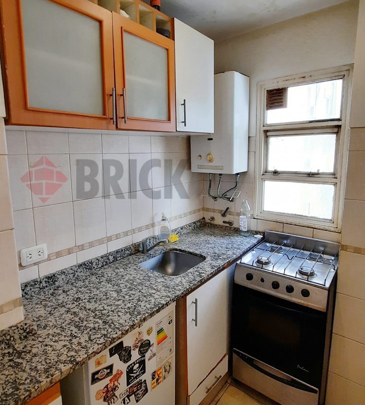 SUIPACHA al 700 Piso 6 15