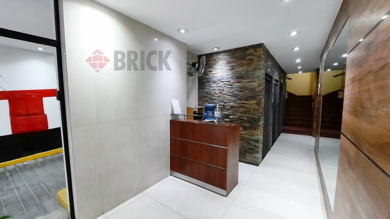 SUIPACHA al 700 Piso 6 18