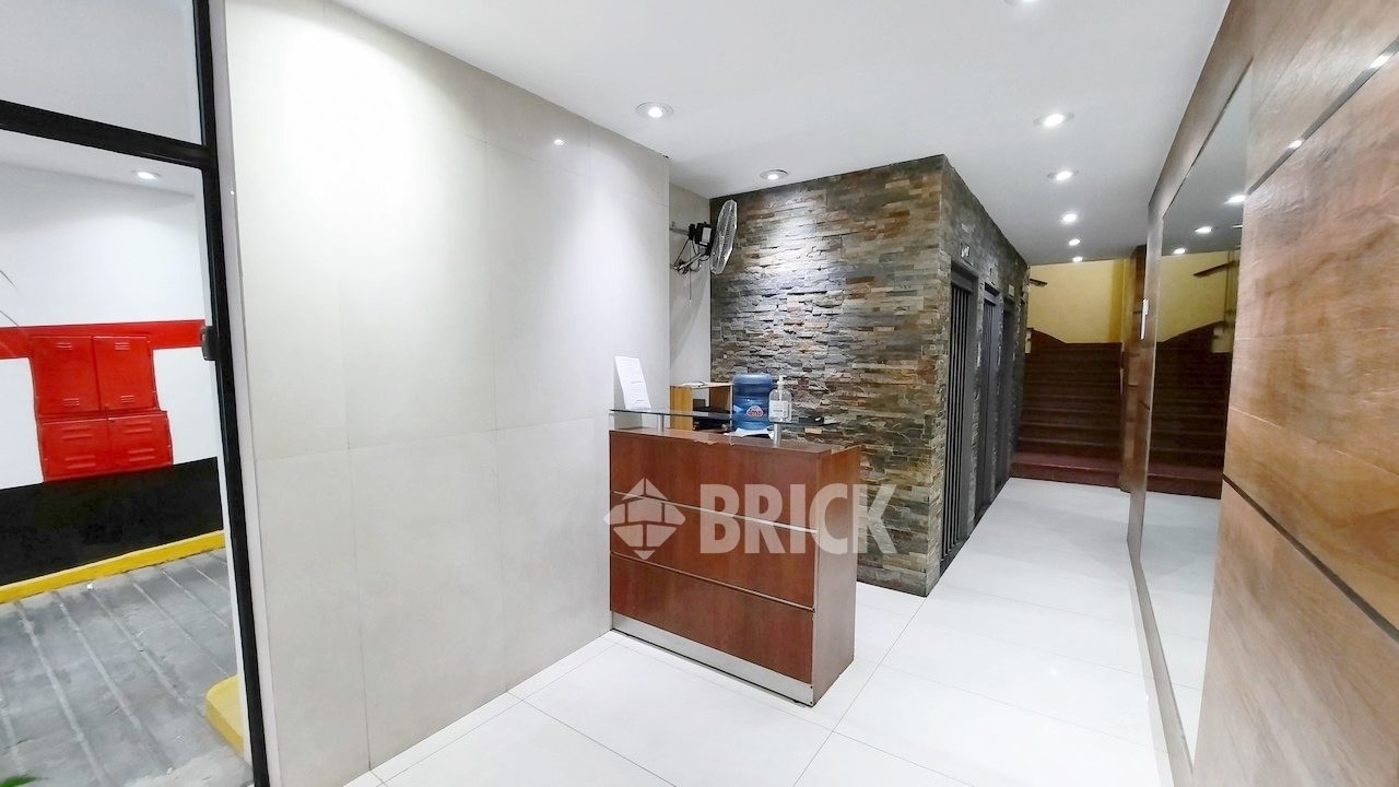 SUIPACHA al 700 Piso 6 18