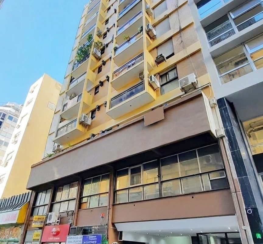 SUIPACHA al 700 Piso 6 22